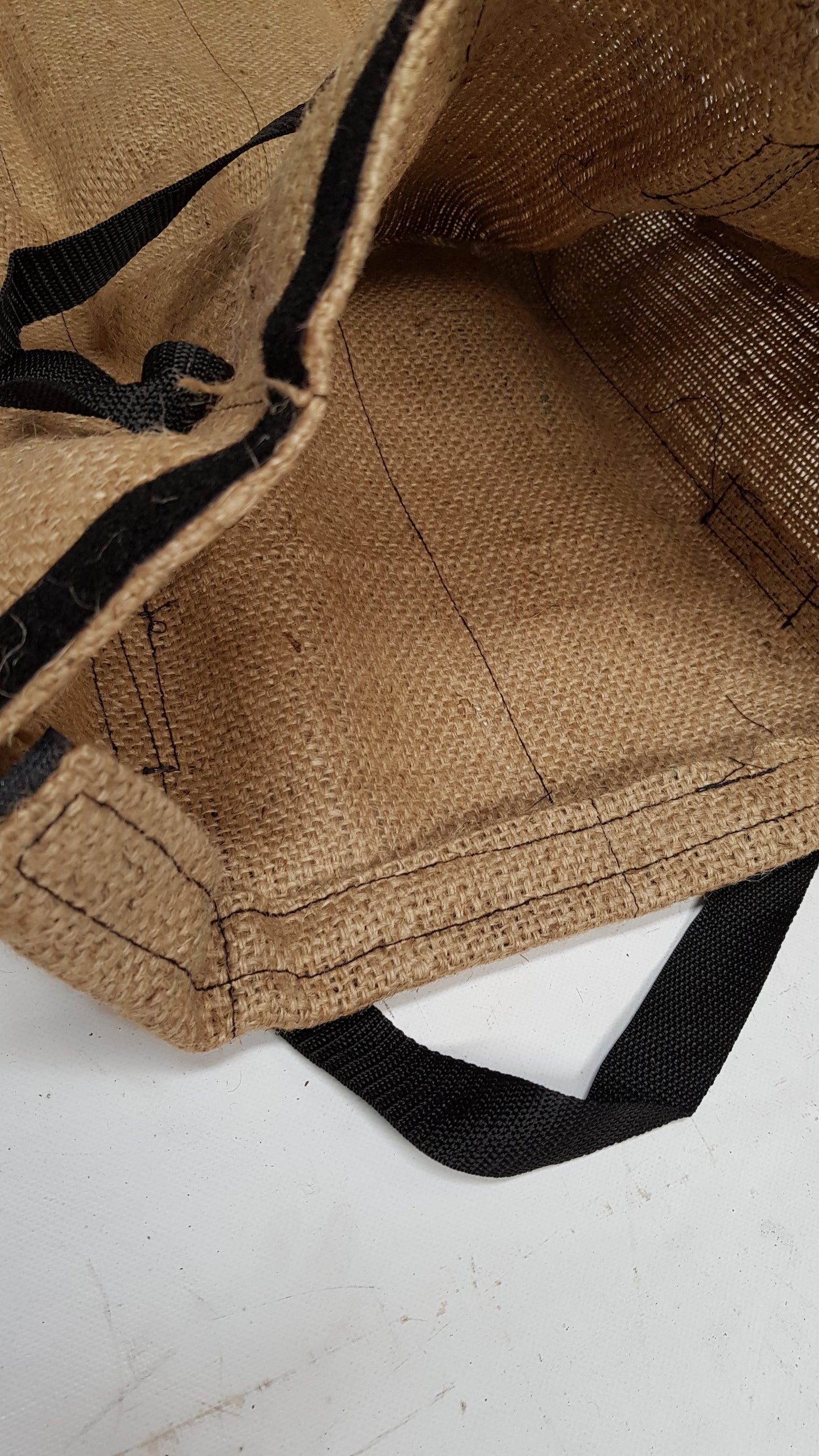 Catch Bag - Hessian Material - Velcro Opening - High Quality - 75cm x 48cm - Diamond Networks