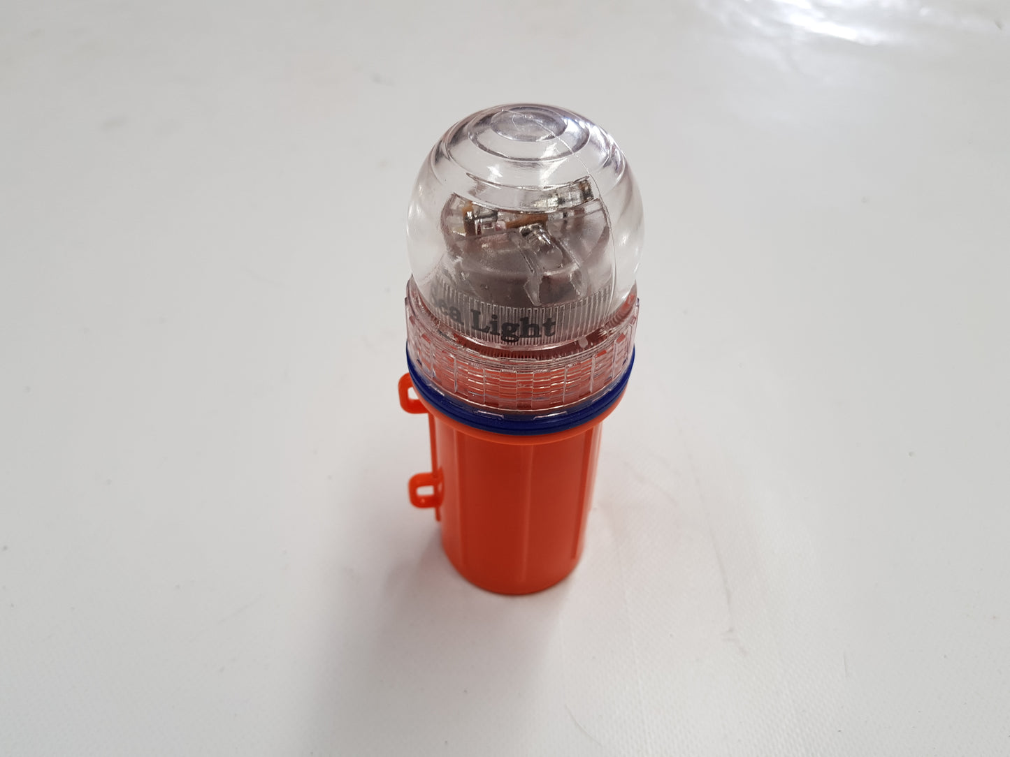 Super Bright Xenon Strobe Light - 20 Day Battery Life - On Dusk off Dawn - 50mtr Waterproof - Diamond Networks