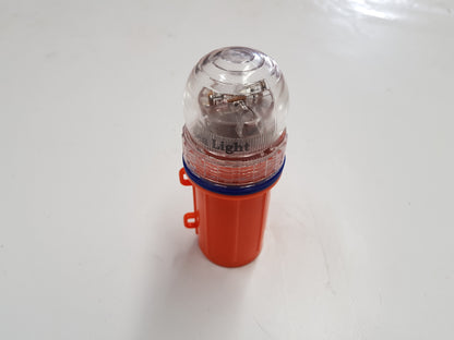 Super Bright Xenon Strobe Light - 20 Day Battery Life - On Dusk off Dawn - 50mtr Waterproof - Diamond Networks