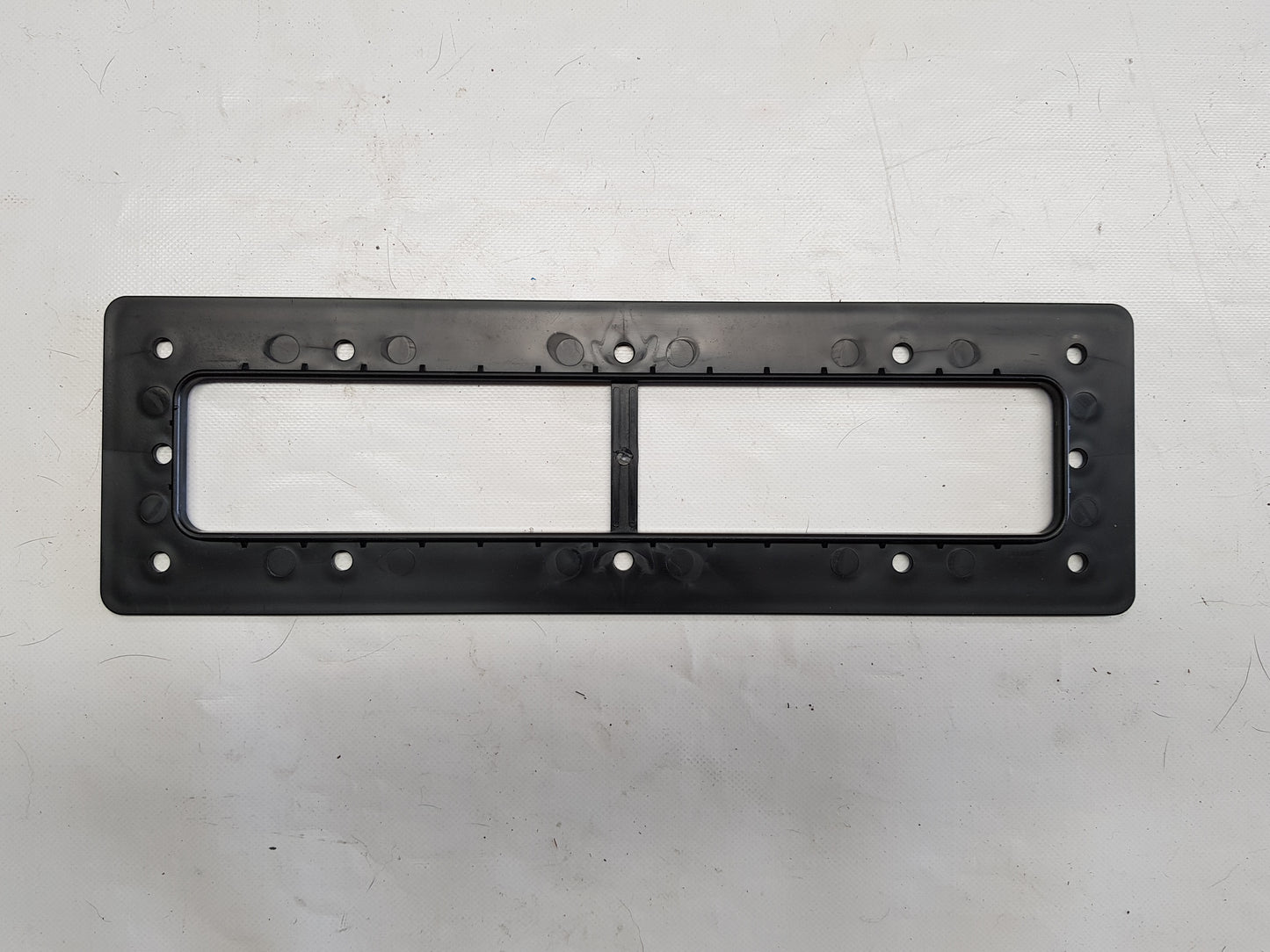 Cray Pot Escape Gaps - Plastic Material - High Quality - Great Price - Diamond Networks