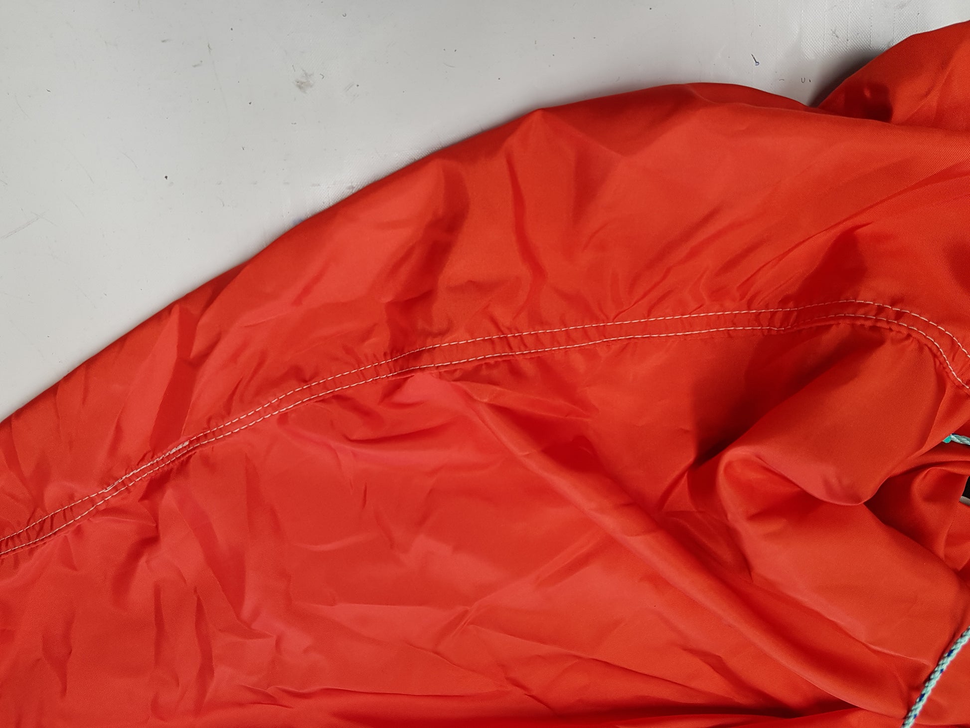 Sea Anchor - Luxury Silk - For Boats Between 6-9m in Size + Swivel, Bag and Rope - Diamond Networks