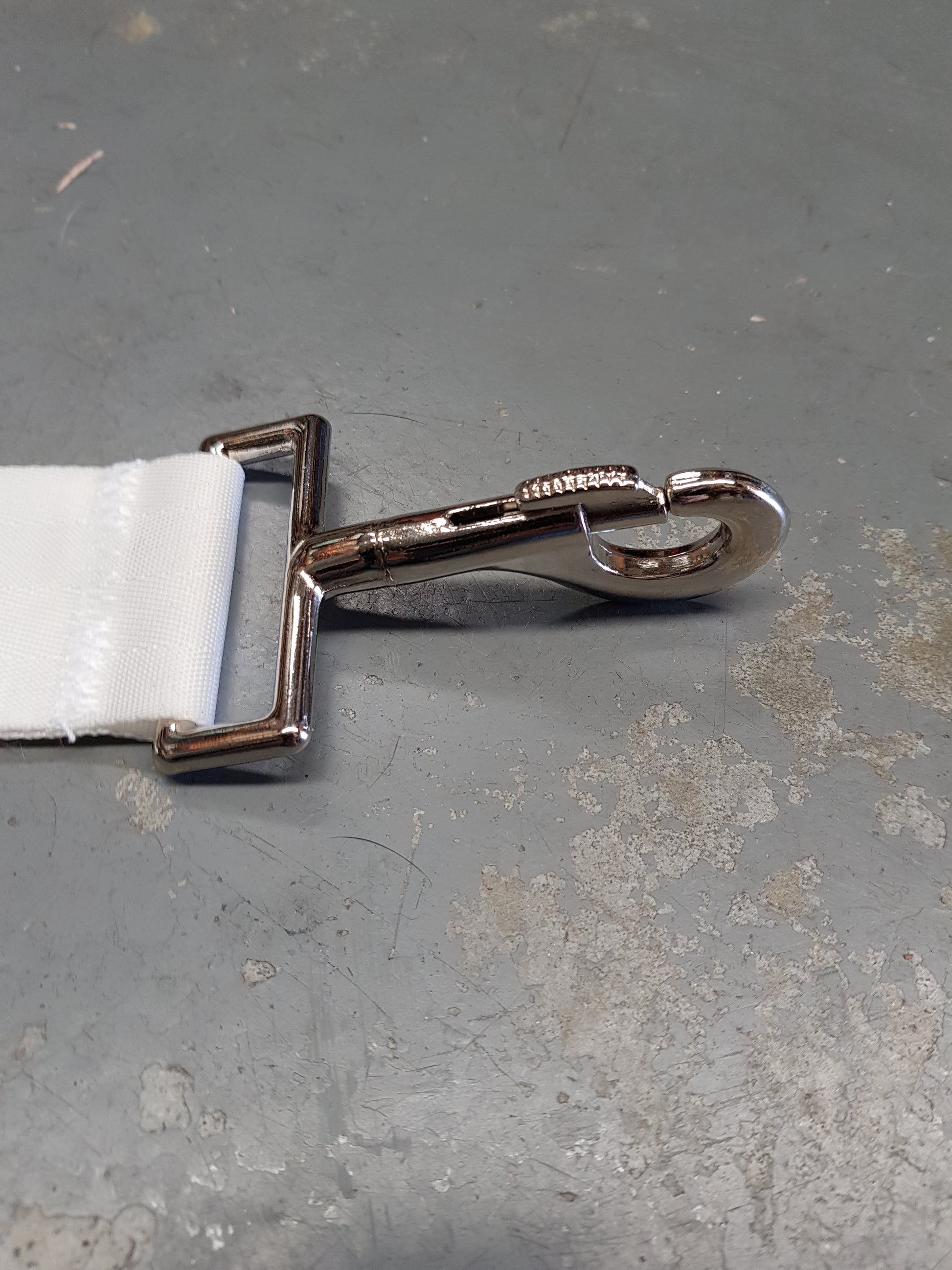 Tennis Net Centre Strap - Polyester with Velcro and Hook Fitting - Diamond Networks